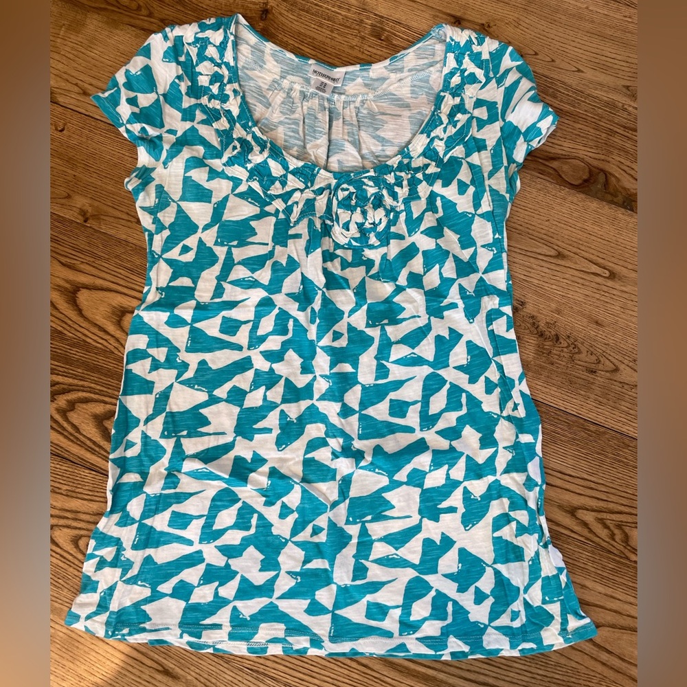 M, motherhood maternity, patterned top